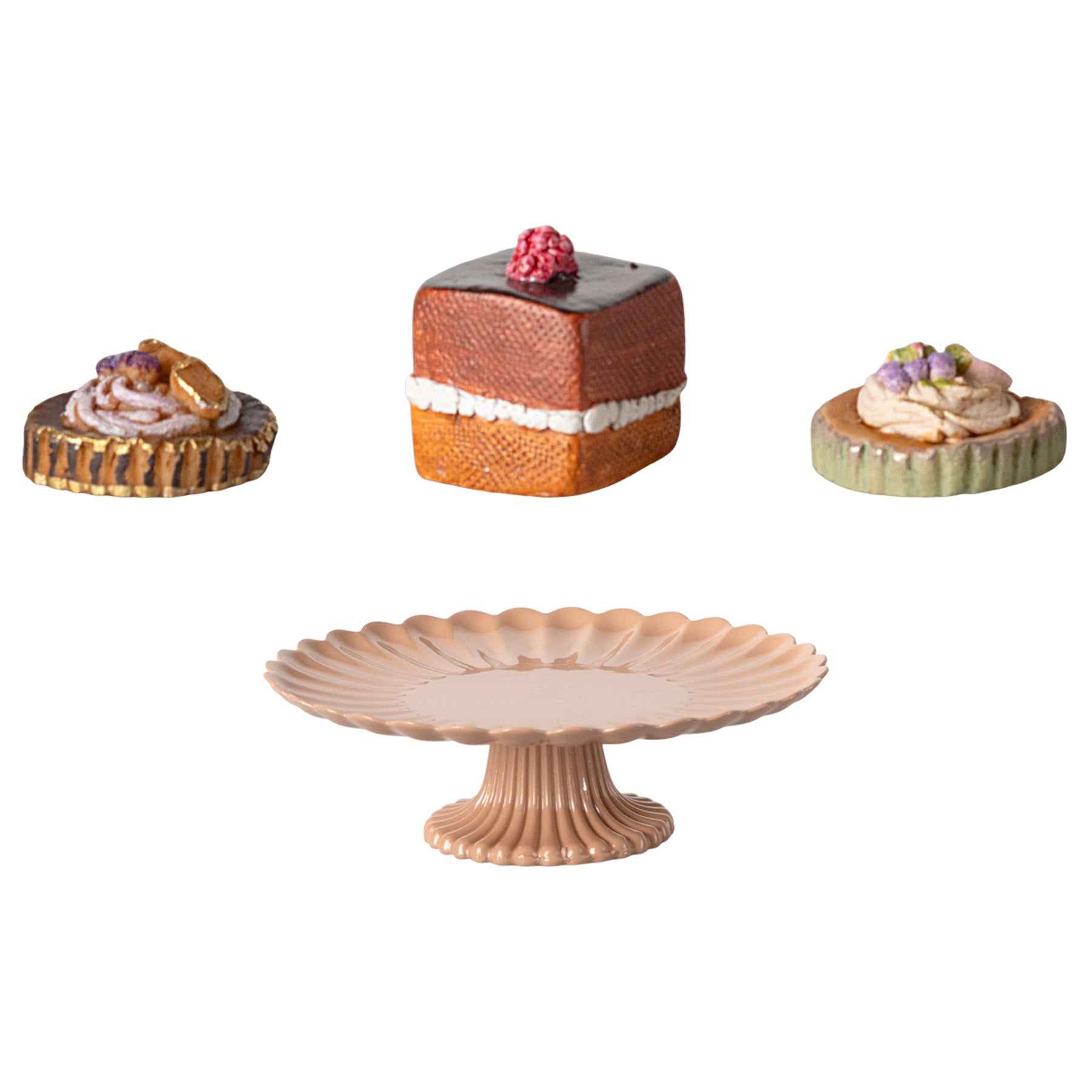 Maileg Cake Stand and Cakes