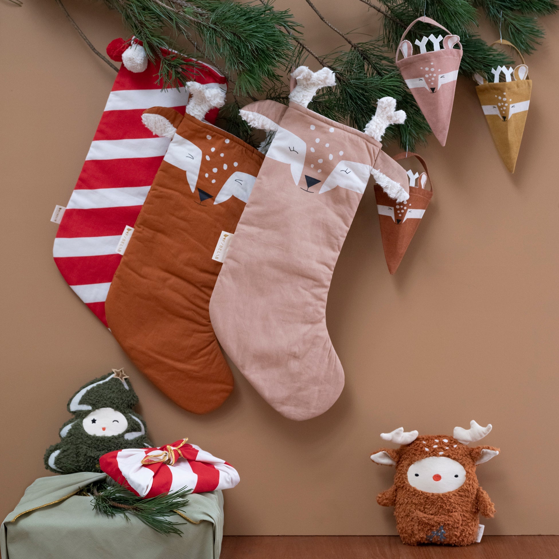 Fabelab Christmas Stocking Deer - Chestnut